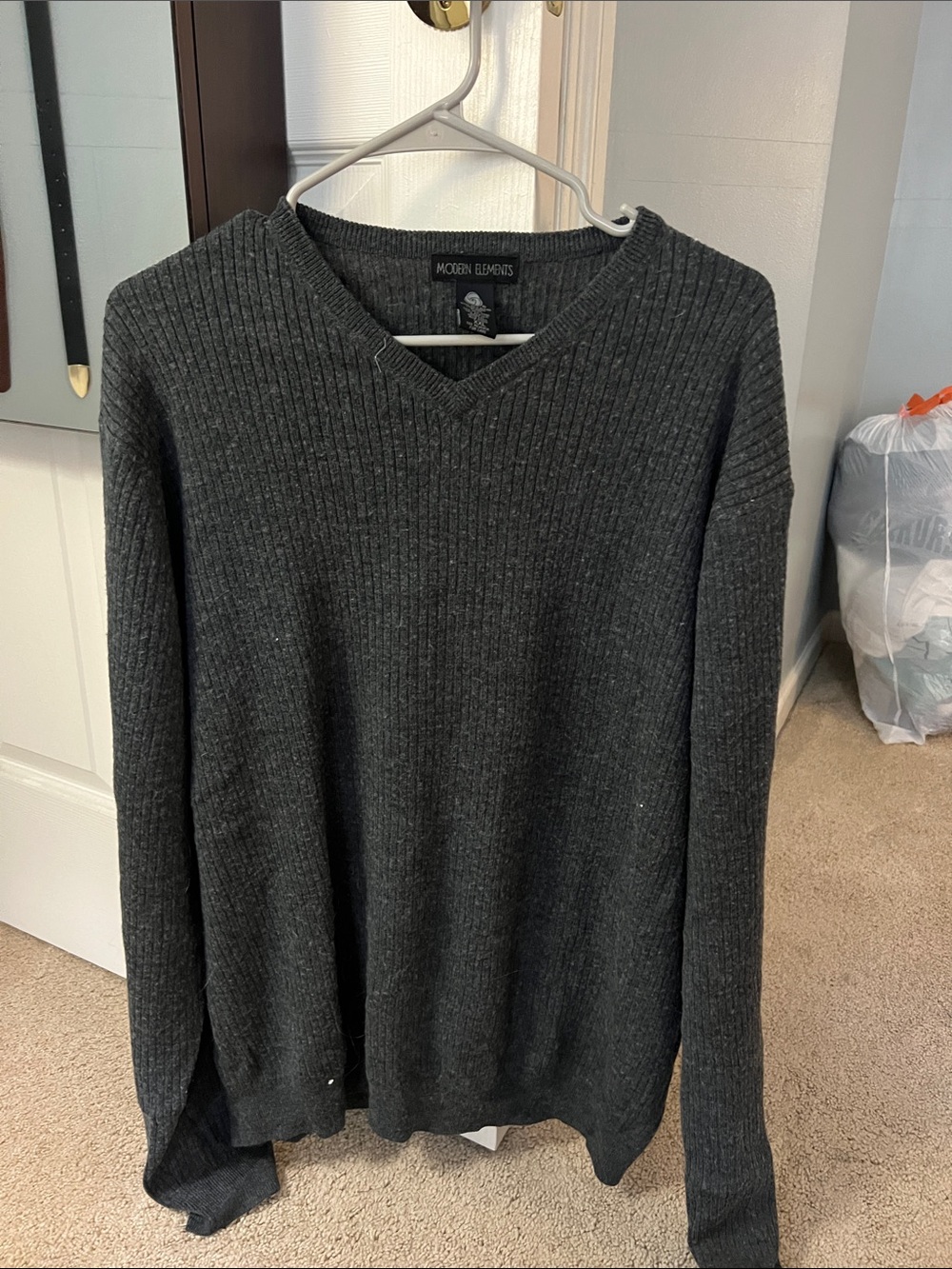 Lightweight sweater